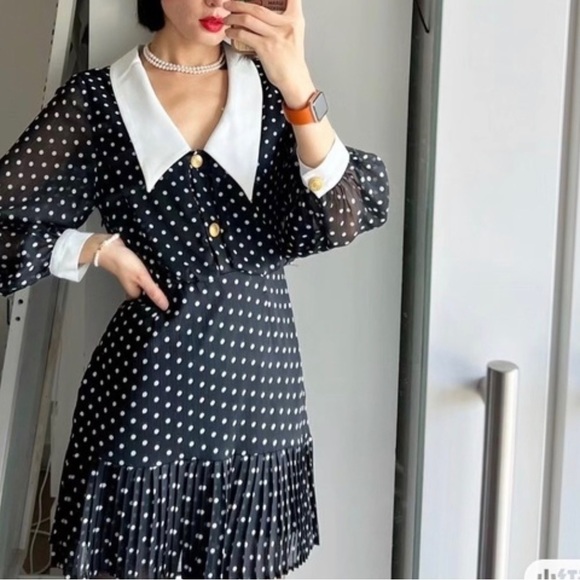ZARA bloggers favourite Poka Dot Mini Dress With Gold Button black white - Picture 3 of 15